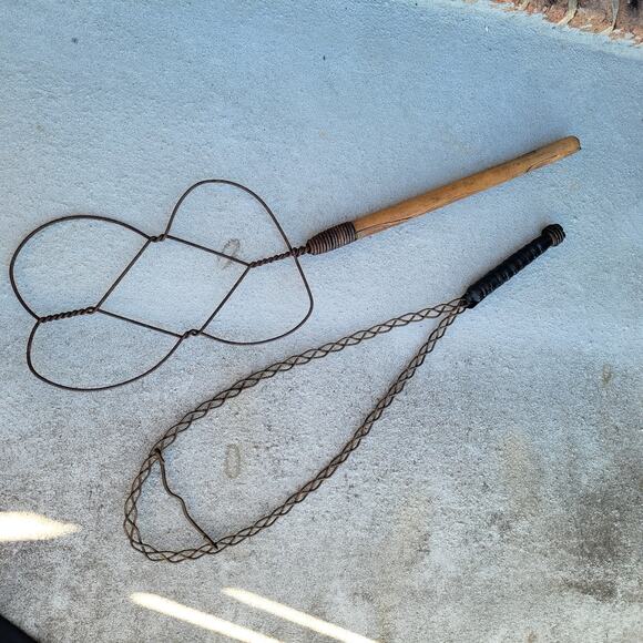 Vintage Rug Beaters Set of two - Picture 1 of 4
